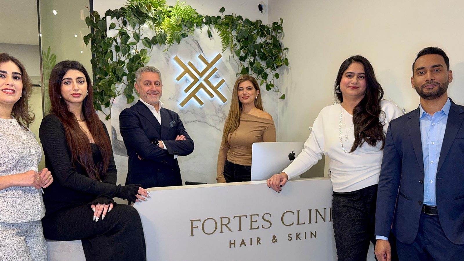 how to choose a hair transplant clinic, hair transplant clinic, hair transplant consultation, hair transplant surgeon